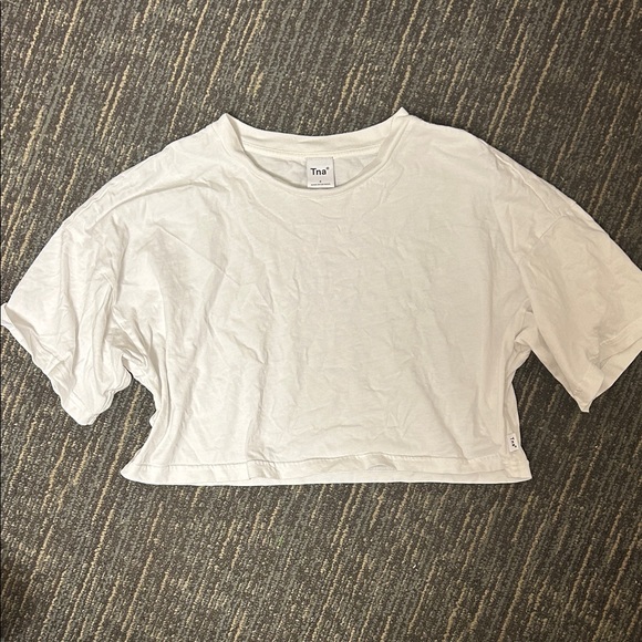 aritzia tna cropped boxy tee - Picture 1 of 3
